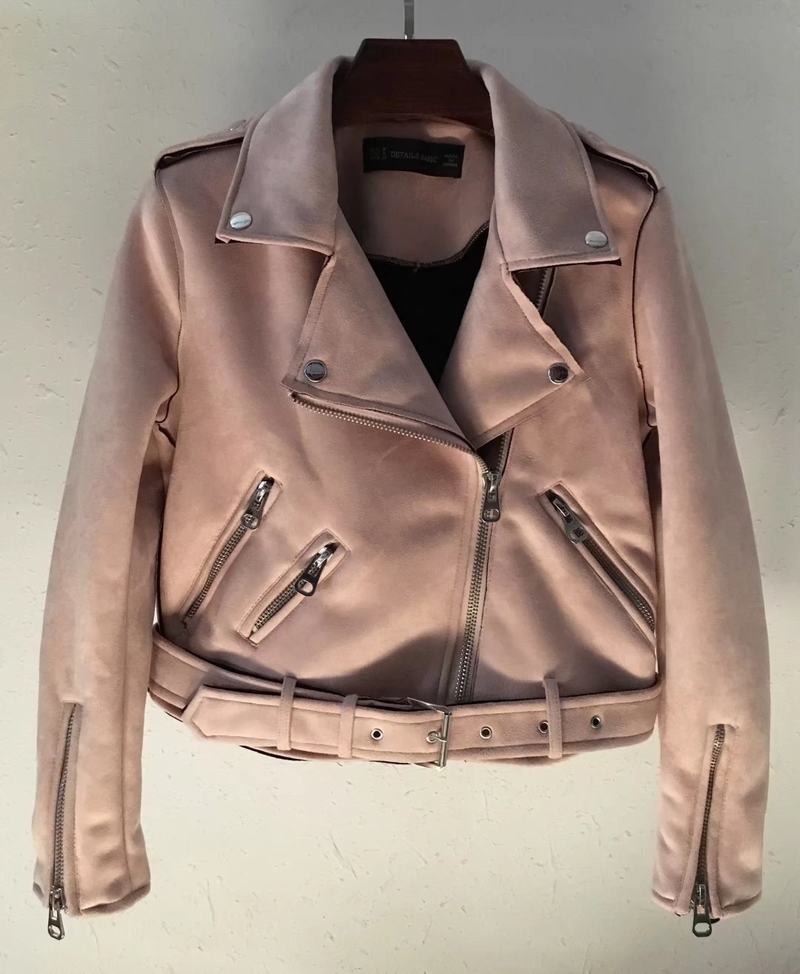 Suede jacket in red – women's styled look